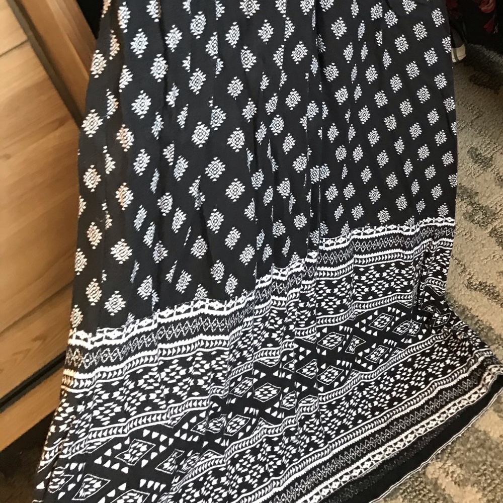 Romper - Picture 3 of 5